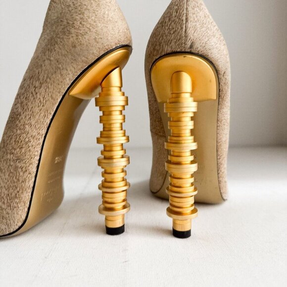 Julia Haart Nude Beige Pointy Toe Unique Heel High Heels 38.5 - Picture 6 of 11